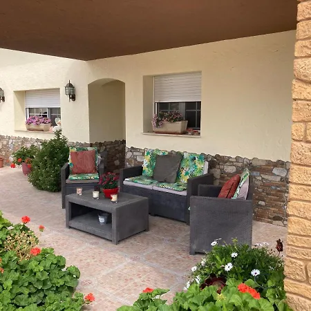 Konukevi Casa Roseta Deltebre